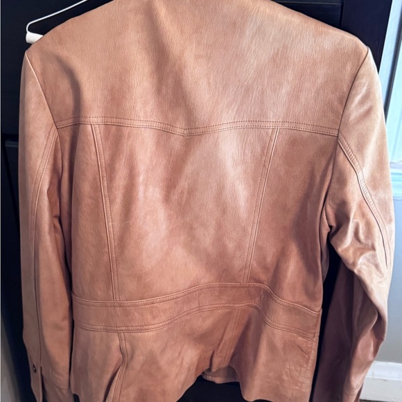 ✨ Gorgeous Vintage Danier Soft Leather Jacket for Women✨ - Picture 9 of 16